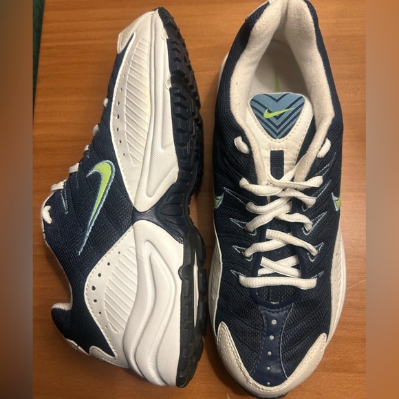 Nike Icarus 85 Classic Women’s Sneakers - Picture 6 of 8